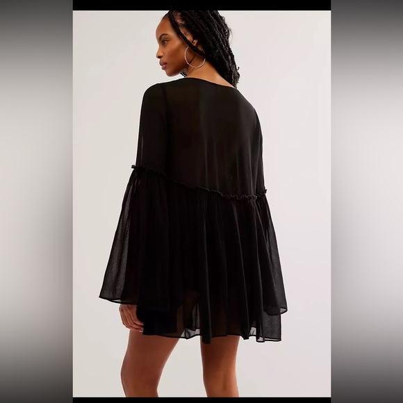 NWOT FREE PEOPLE Madeline Tunic Floral Embroidered Black Combo Size Small $168 - Picture 4 of 12